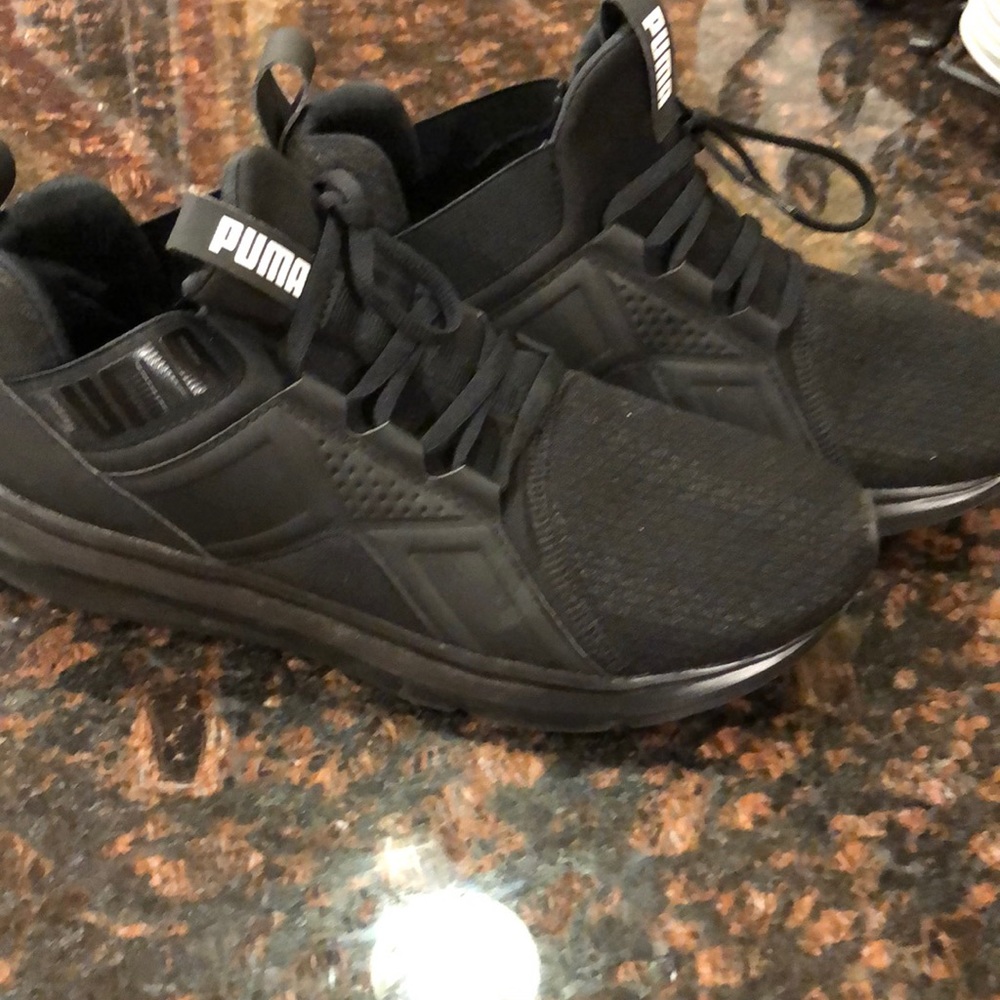 Men’s puma Enzo Casual sneakers